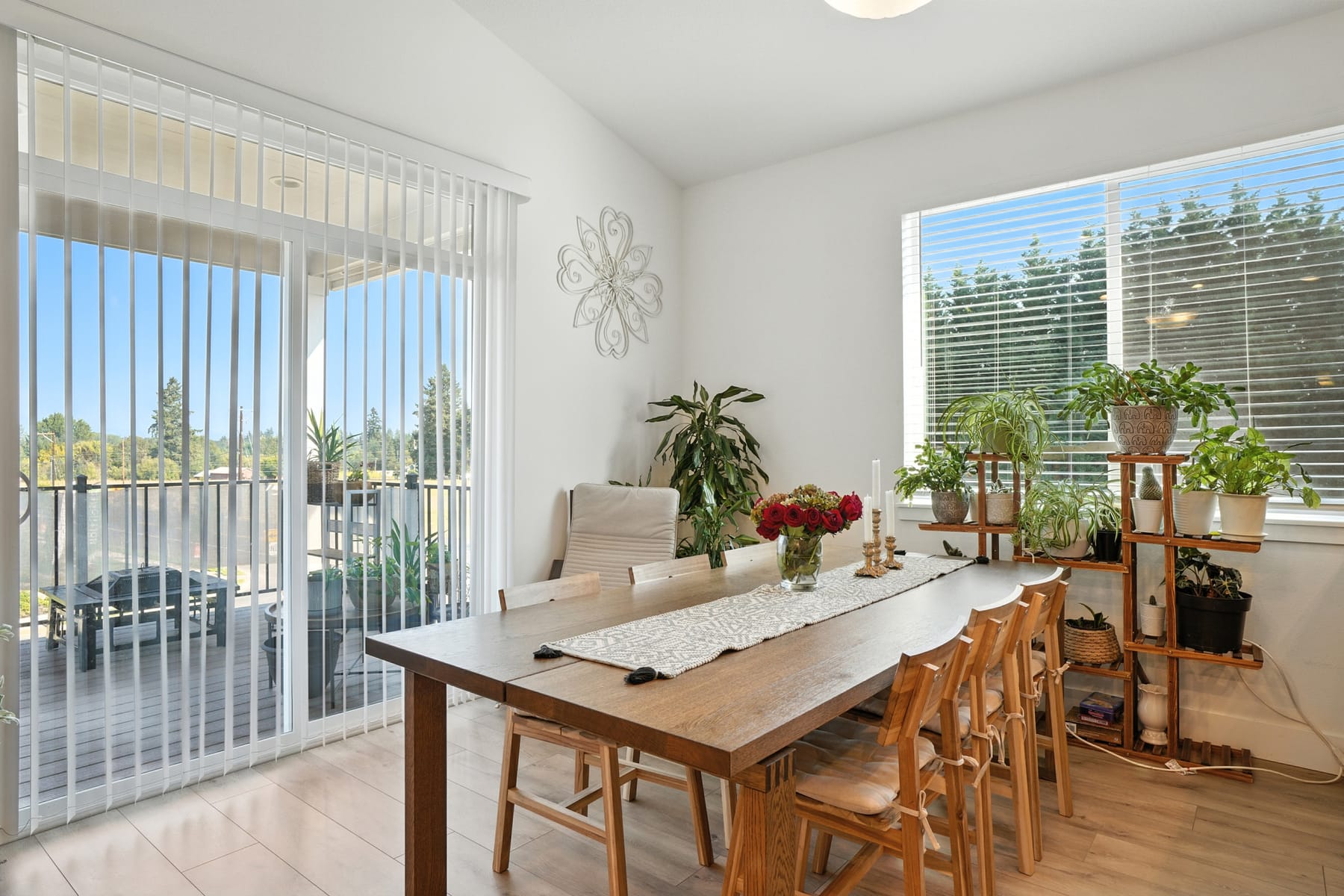 Dining nook with sliding glass door to the deck